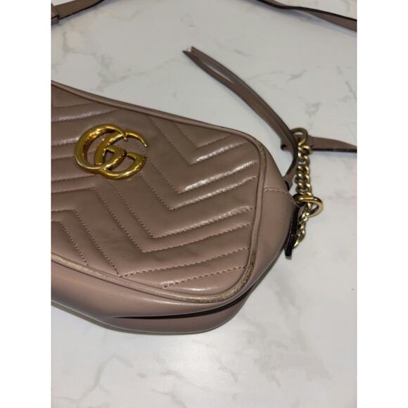 Gucci Marmont Matelassé Shoulder Bag - Good Condition - Picture 5 of 6